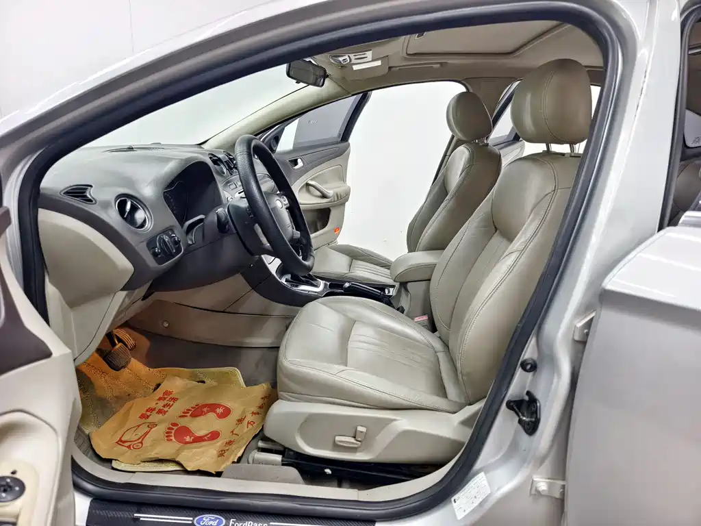 Ford Mondeo Zhisheng 2013 — фото 11