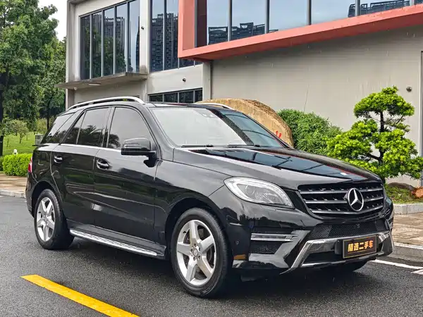 Mercedes-Benz M-Class 2013