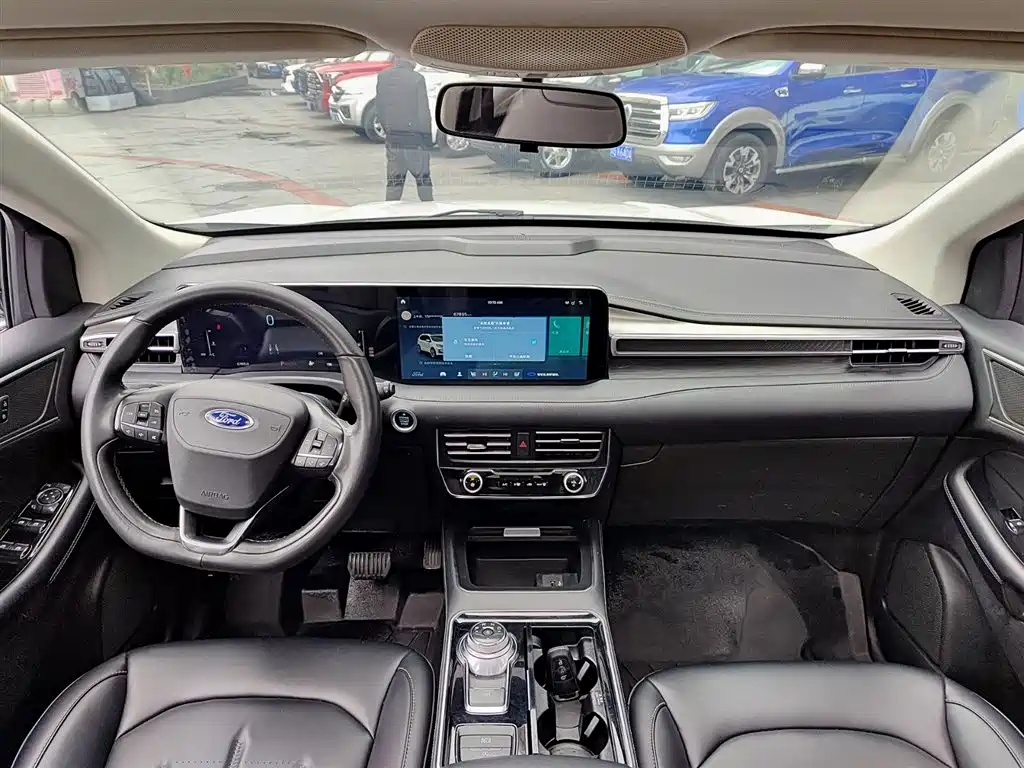 Ford Edge 2021 — фото 10