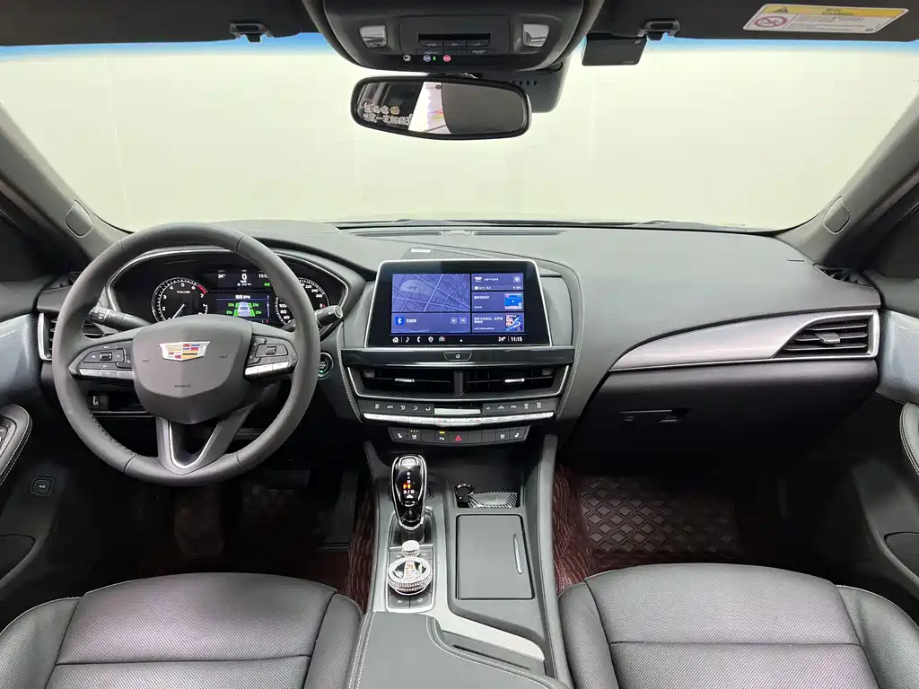 Cadillac CT5 2023 — фото 10