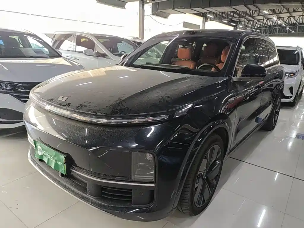 Li Auto Li L9 2025