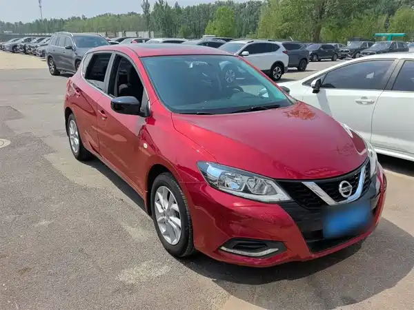 Nissan Tiida 2021