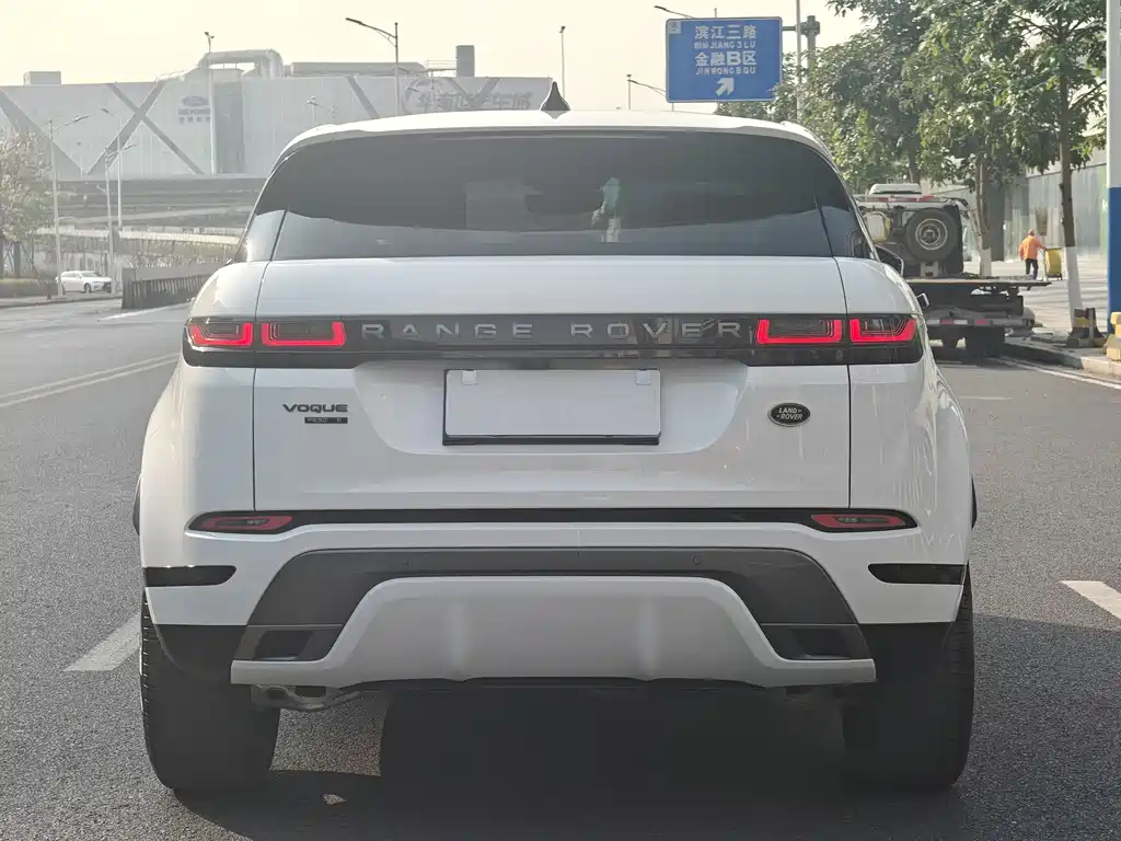 Land Rover Evoque 2021 — фото 5