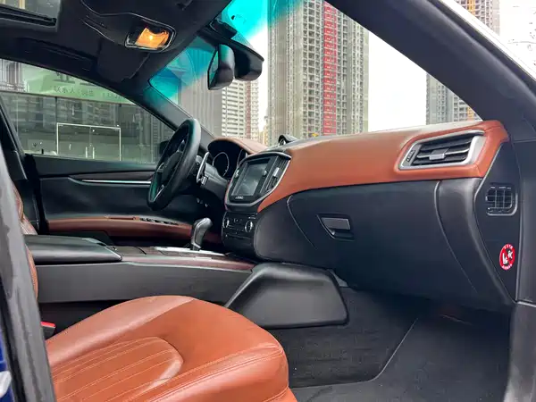 Maserati Ghibli 2014