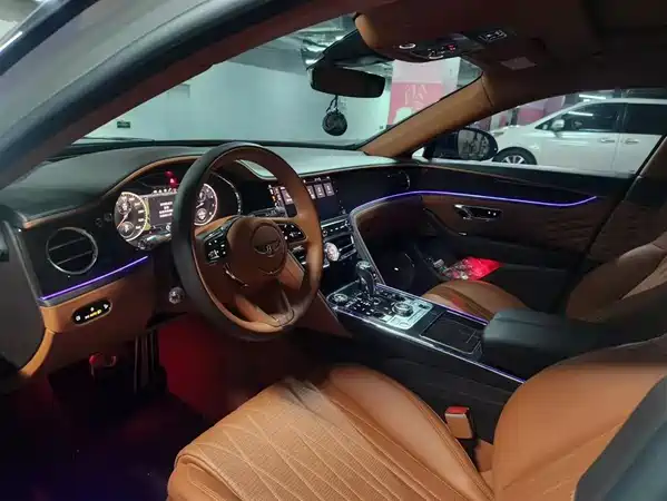 Bentley Flying Spur 2022