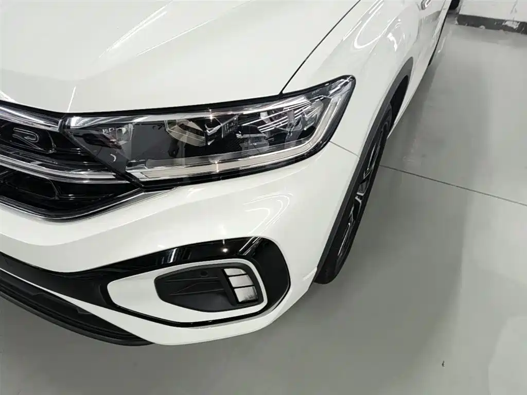 Volkswagen T-Roc 2023 — фото 24