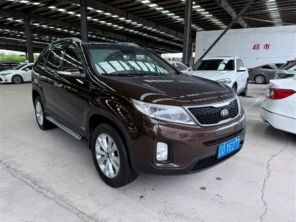 Kia Sorento 2013 — фото 3