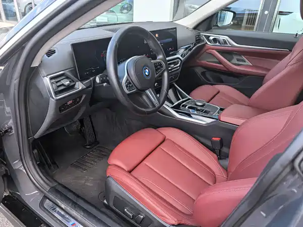 BMW i4 2025