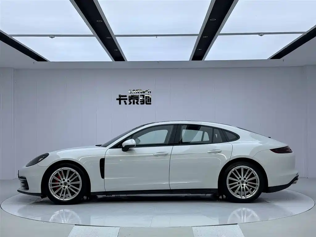 Porsche Panamera 2020 — фото 3