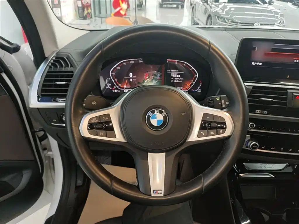 BMW X3 2021 — фото 11