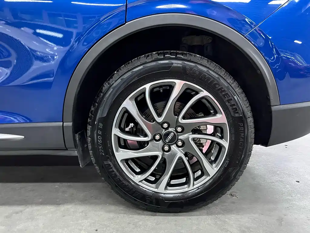 Lincoln Corsair 2020 — фото 18