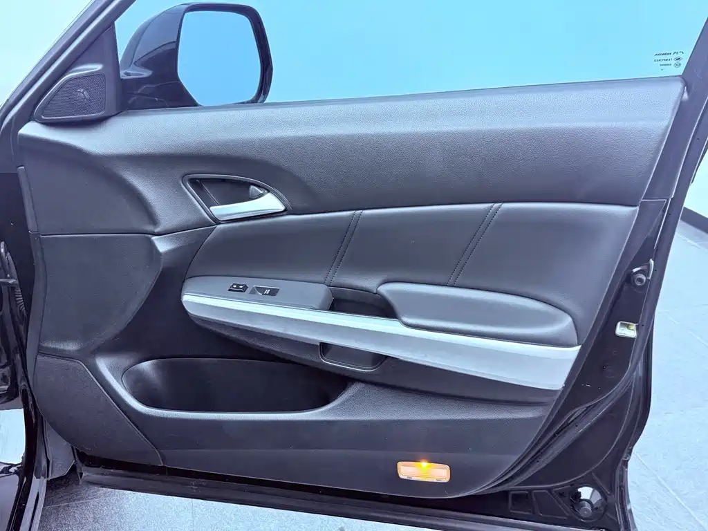 Honda Crosstour 2015 — фото 21