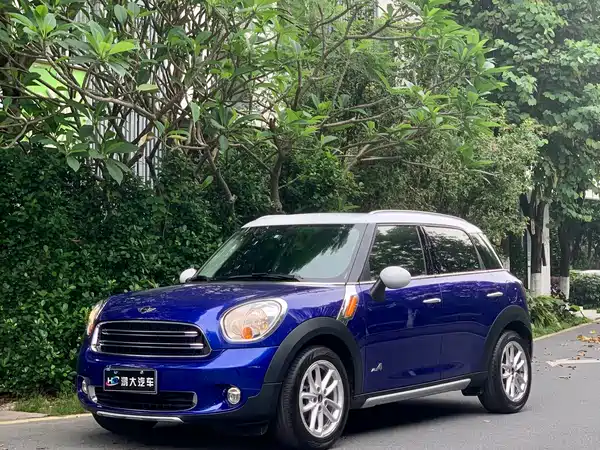 MINI Countryman 2014