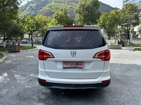 Baojun 730 2016