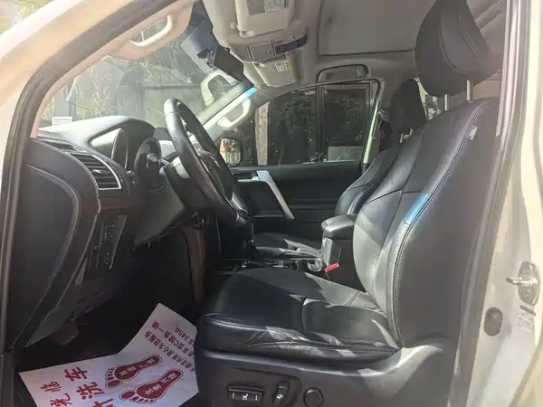 Toyota Prado 2016