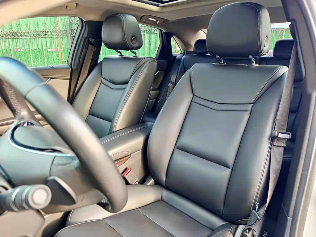 Cadillac XTS 2019 — фото 11