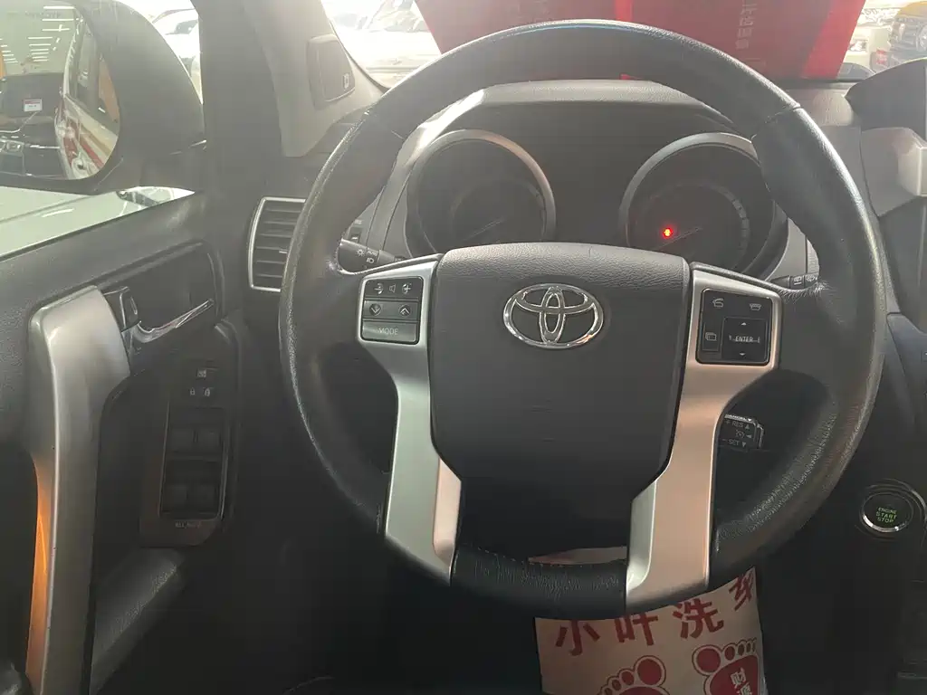 Toyota Prado 2016 — фото 14