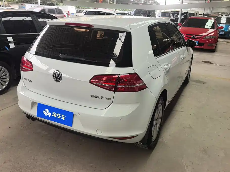 Volkswagen Golf 2016