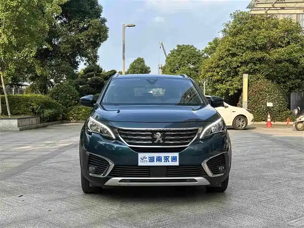 Peugeot 5008 2018