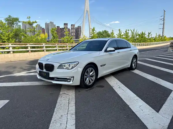 BMW 7 Series 2013