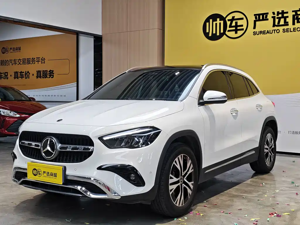 Mercedes-Benz GLA 2024