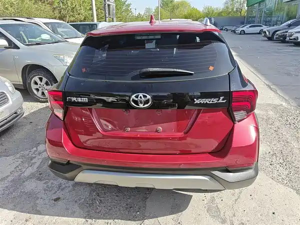 Toyota Yaris L 2020