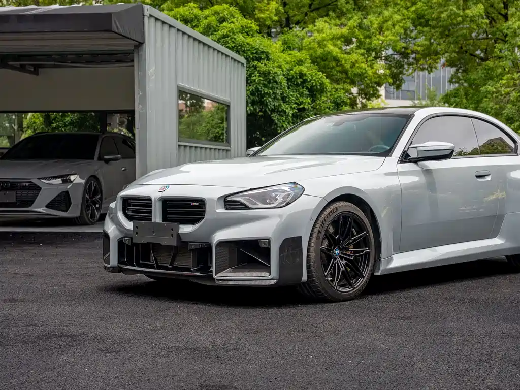 BMW M2 2024 — фото 10