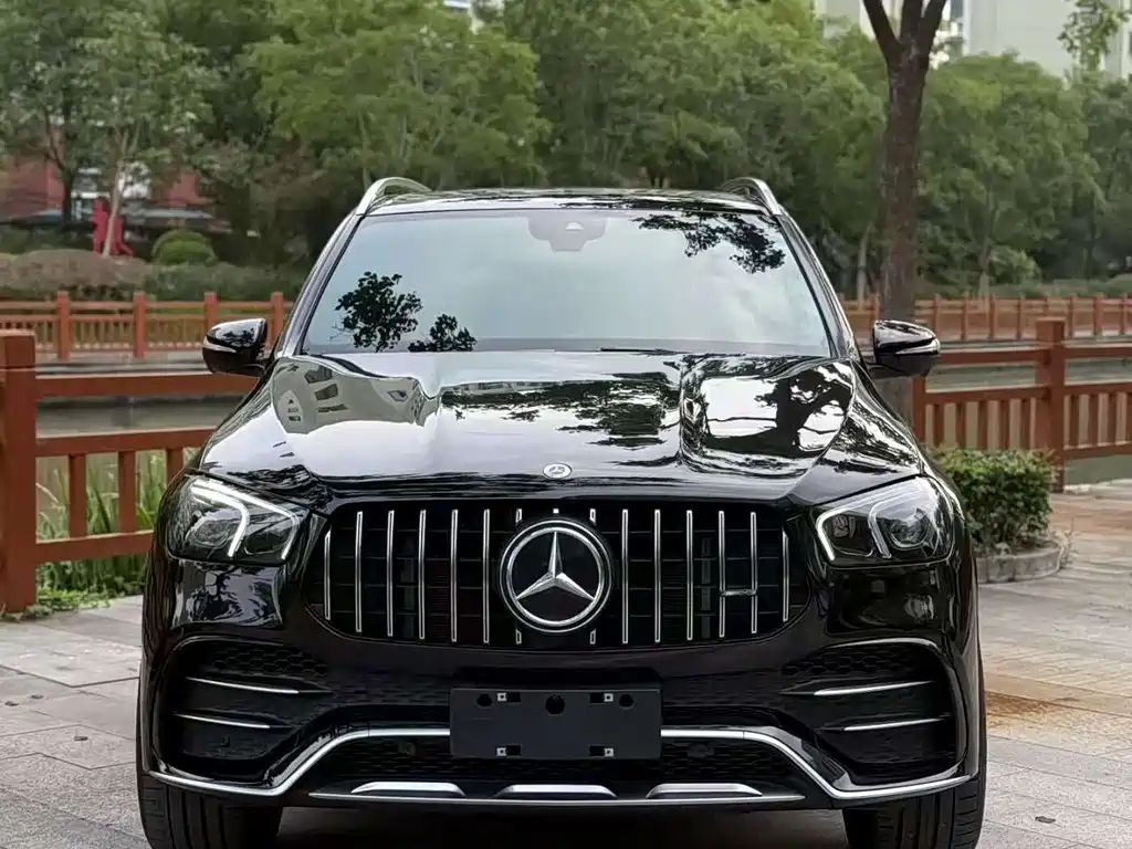 Mercedes-Benz GLE AMG 2022 — фото 1