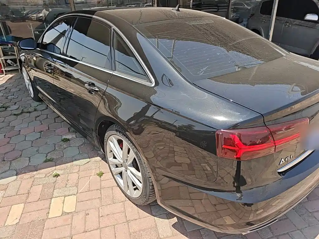 Audi A6L 2018 — фото 23