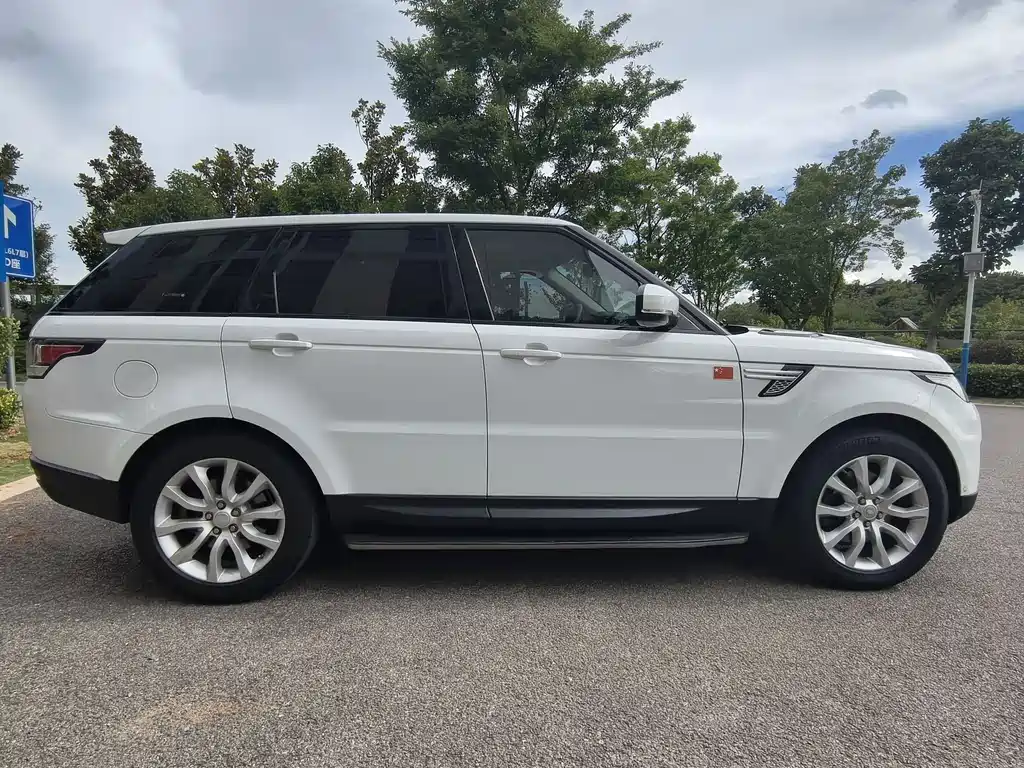 Land Rover Sport 2014 — фото 16