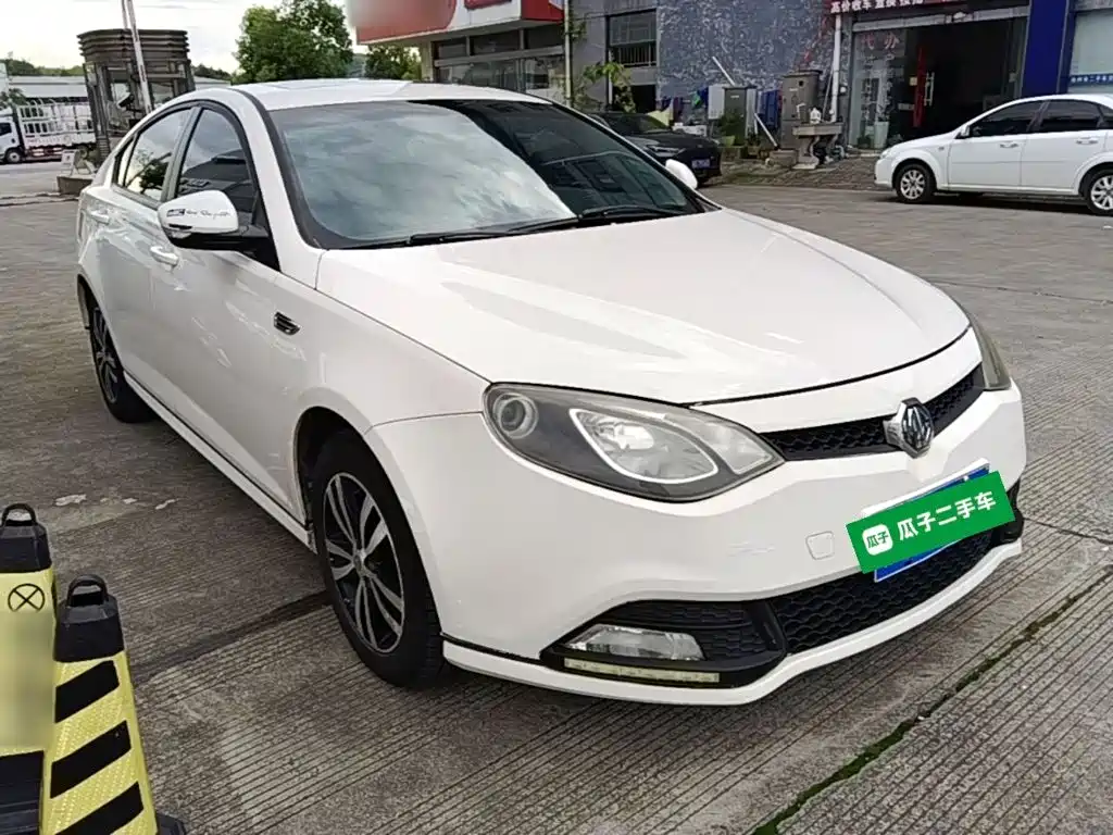 MG 6 2015