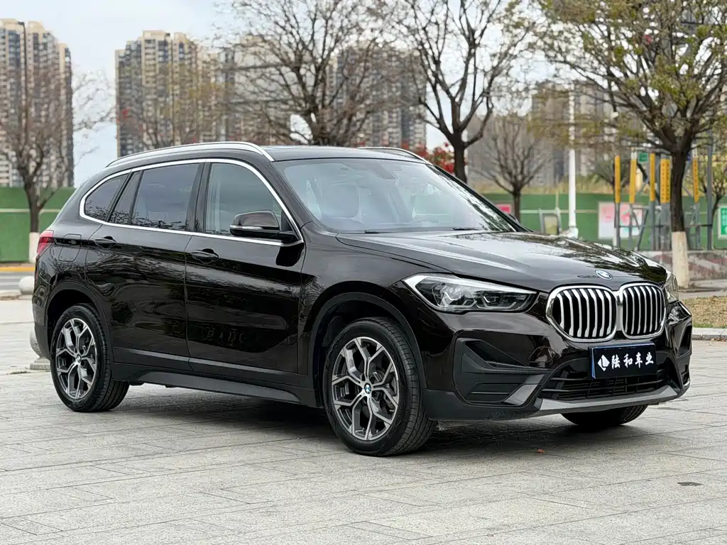 BMW X1 2022 — фото 3