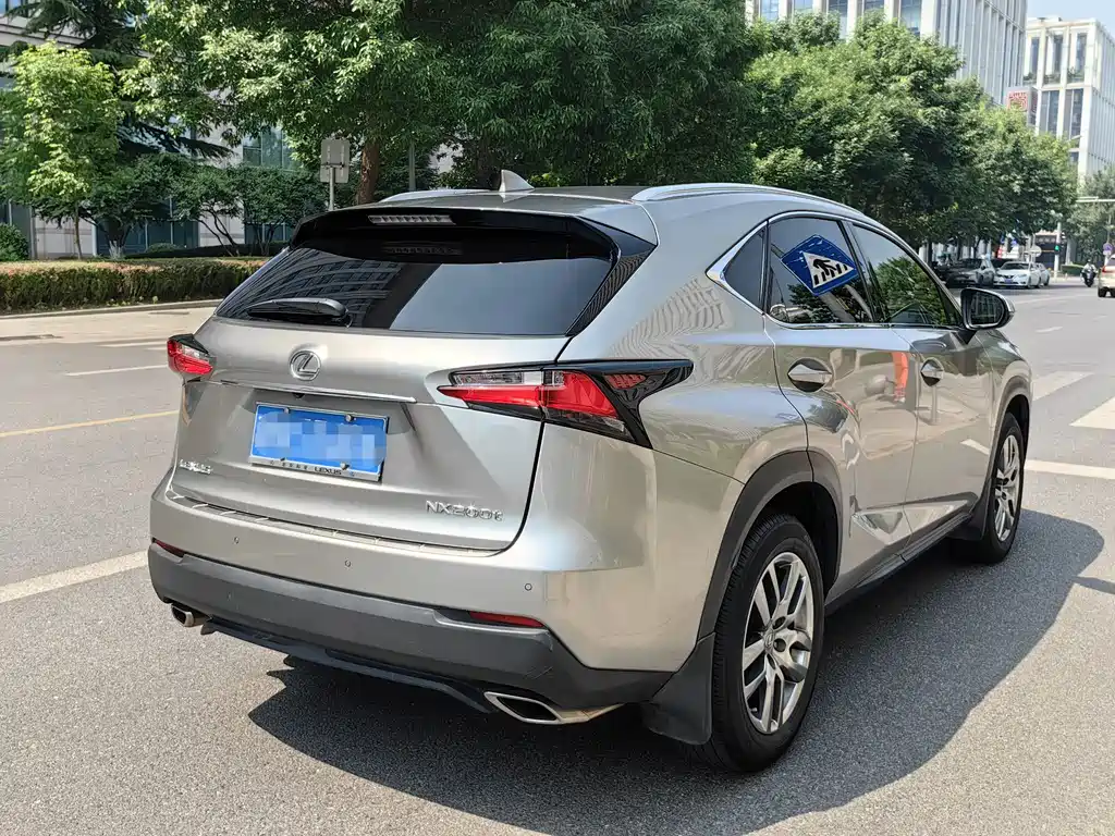 Lexus NX 2017 — фото 4