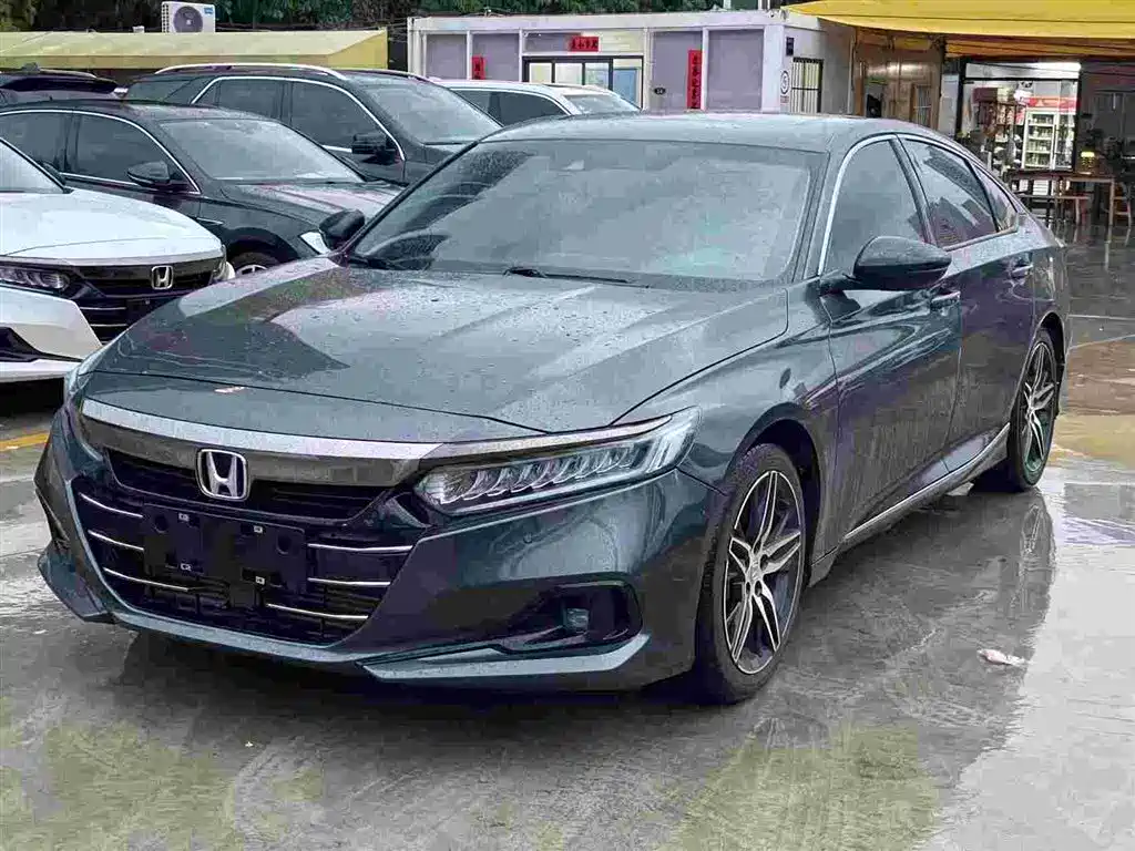 Honda Accord 2022 — фото 1