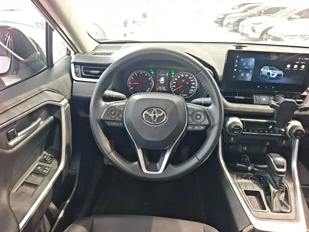 Toyota Wildlander 2024