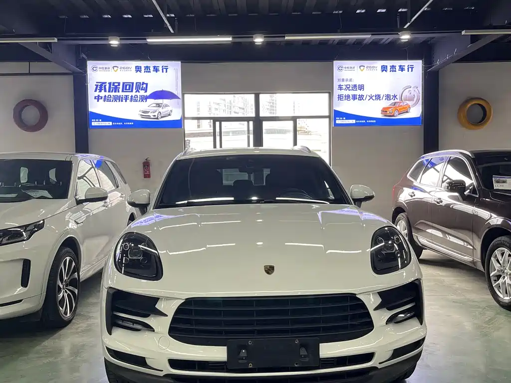 Porsche Macan 2021 — фото 2
