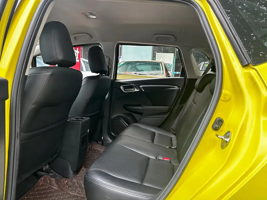 Honda Fit 2015 — фото 8
