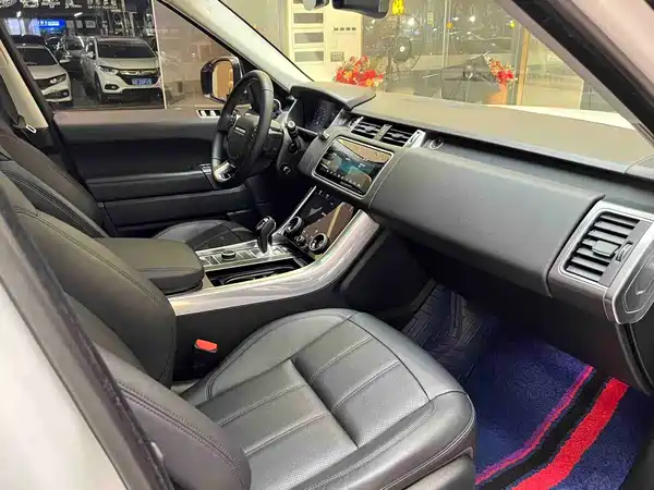 Land Rover Range Rover Sport 2020