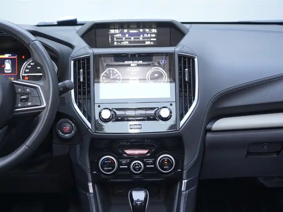 Subaru Forester 2024 — фото 15