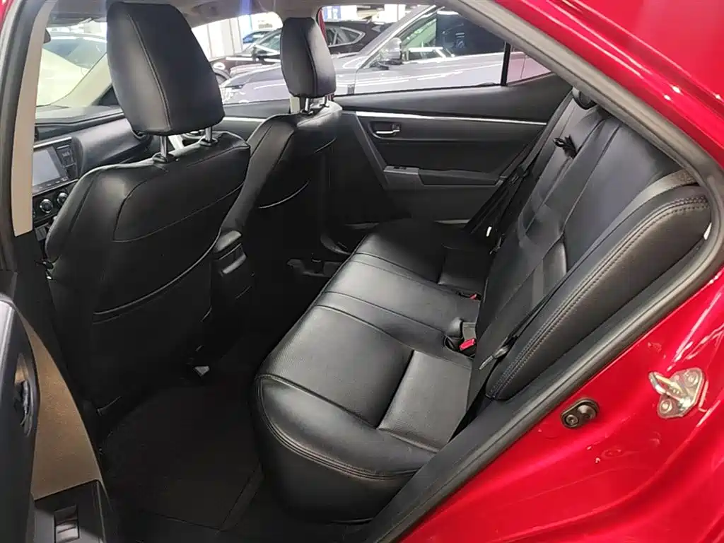 Toyota Levin 2018 — фото 17