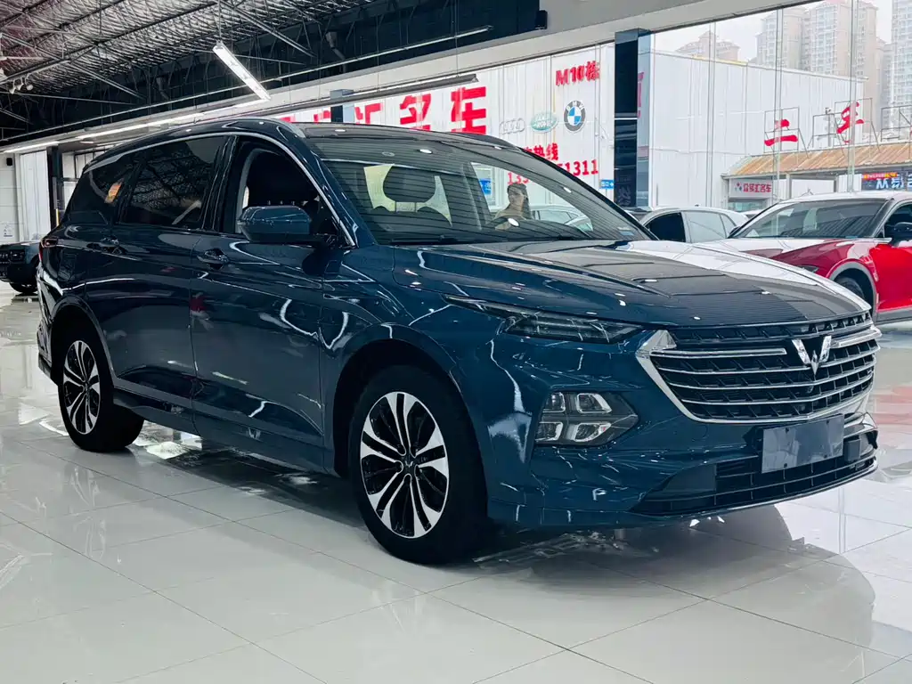 Wuling Victory 2021 — фото 2