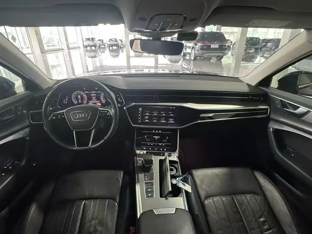 Audi A6L 2020