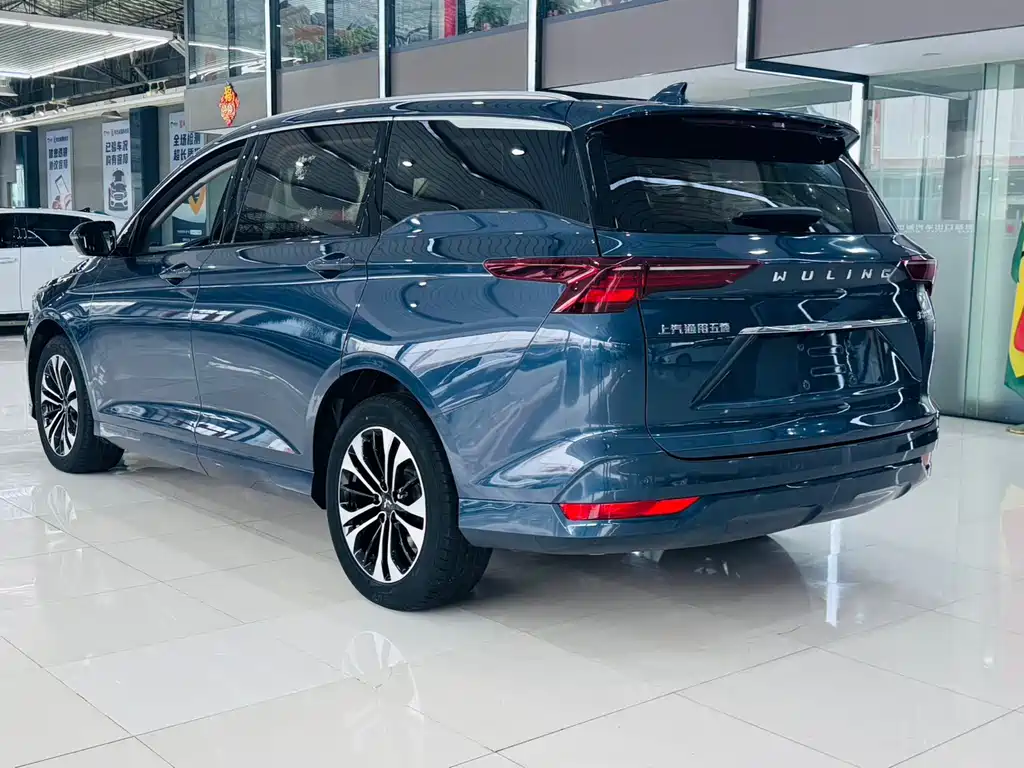 Wuling Victory 2021 — фото 13
