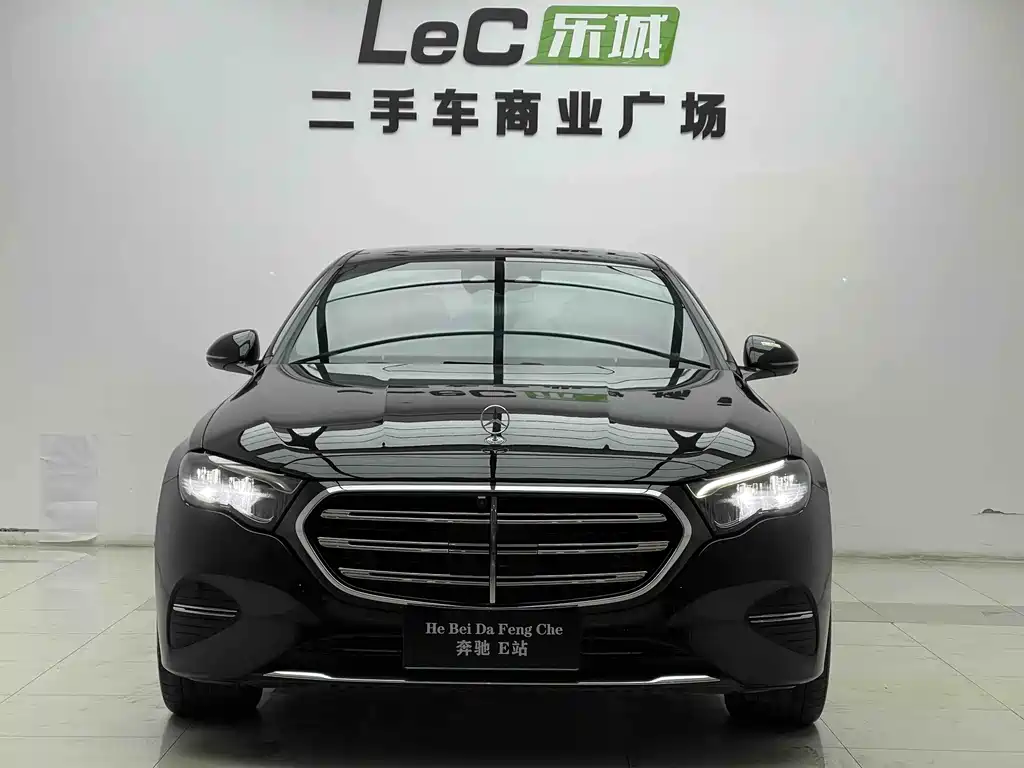 Mercedes-Benz E-Class 2024