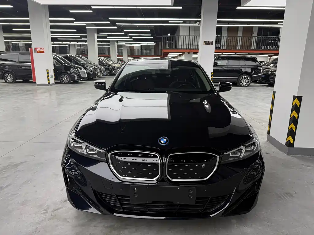 BMW i3 2023