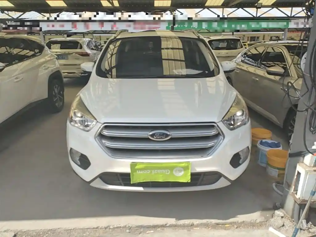 Ford Kuga 2018 — фото 3