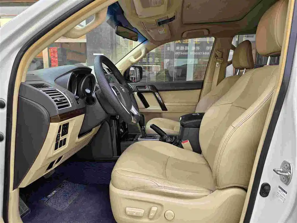 Toyota Prado 2017 — фото 10