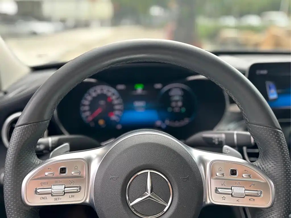 Mercedes-Benz C-Class 2020 — фото 9