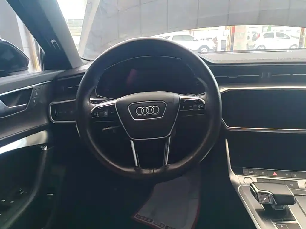 Audi A6L 2019 — фото 11
