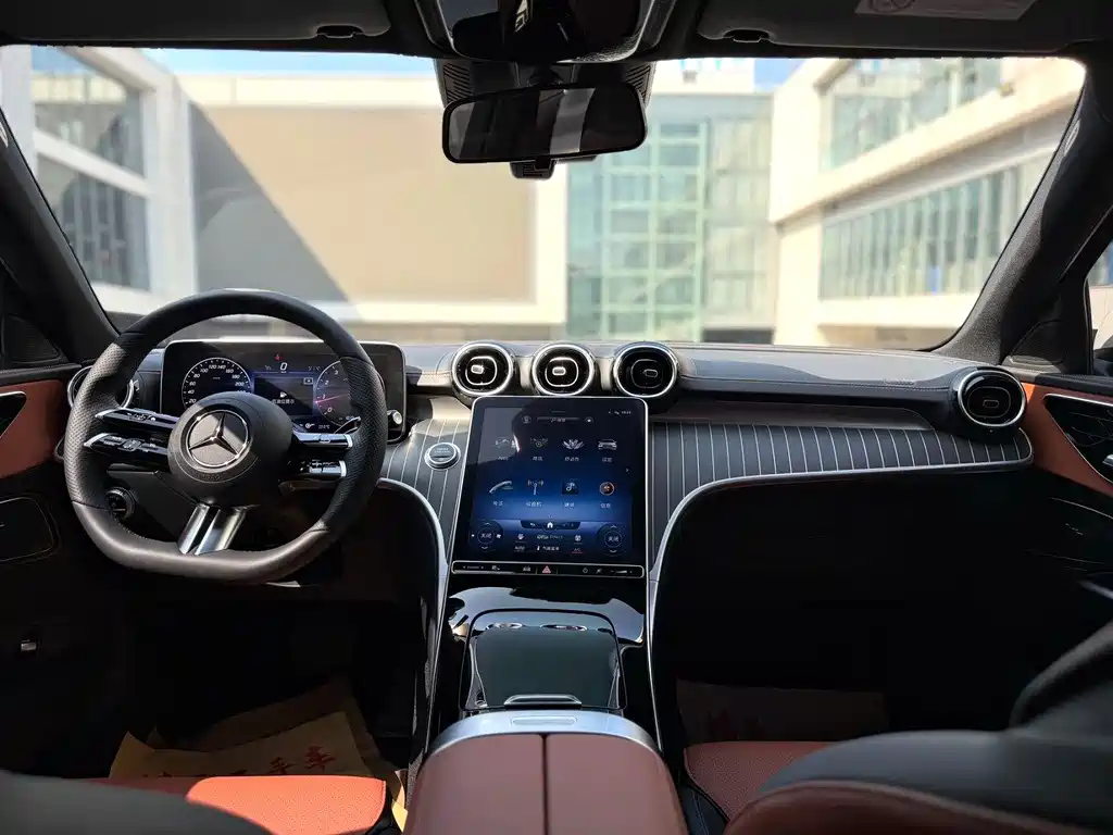 Mercedes-Benz C-Class 2022